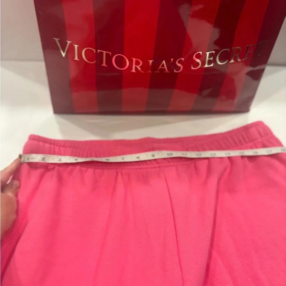 Victoria Secret PINK
IVY FLEECE CAMPUS BLING SWEATPANTS XL NWT - Picture 7 of 11